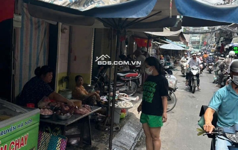 [Chính chủ] - CẦN BÁN GẤP MẶT TIỀN CHỢ TRUNG TÂM Q4- CÁCH Q1 CHƯA ĐẦY 1KM